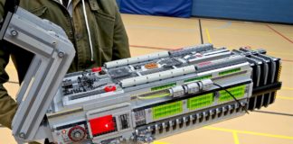 BFG 9000 de Doom contruida con LEGO BFG 9000 de Doom contruida con LEGO
