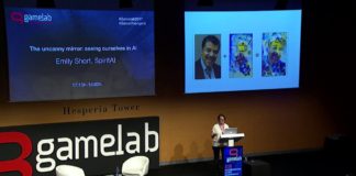 Gamelab Barcelona 2017 – Emily Short – El espejo misterioso Gamelab Barcelona 2017 - Emily Short - El espejo misterioso viéndonos en la IA