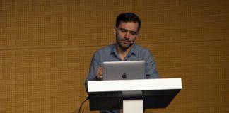Gamelab Barcelona 2017 – Max Cavazzani – Difuminar la línea entre compras de aplicaciones vs tiempo de monetización de anuncios Gamelab Barcelona 2017 - Max Cavazzani - Difuminar la línea entre compras de aplicaciones vs tiempo de monetización de anuncios