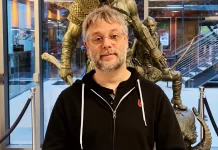 Cory Barlog – Biografía Cori Barlog - Biografía